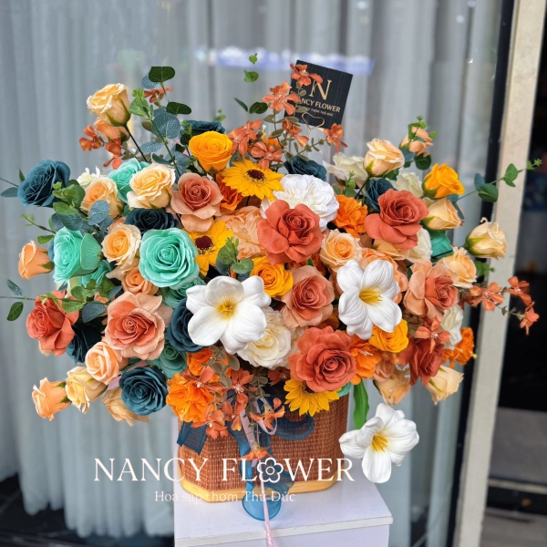 Giỏ hoa đẹp để bàn