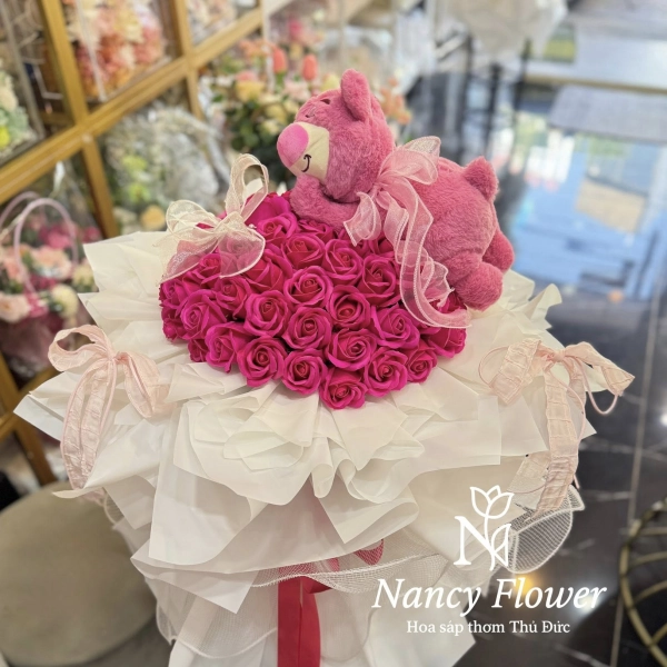 Hoa sáp gấu bông