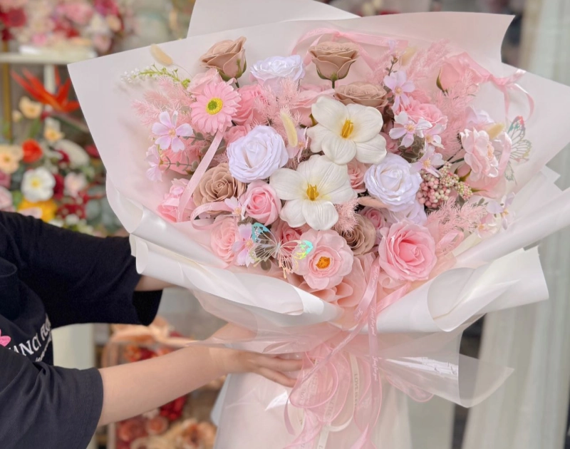 Hoa hồng sáp thơm tại Thủ Đức